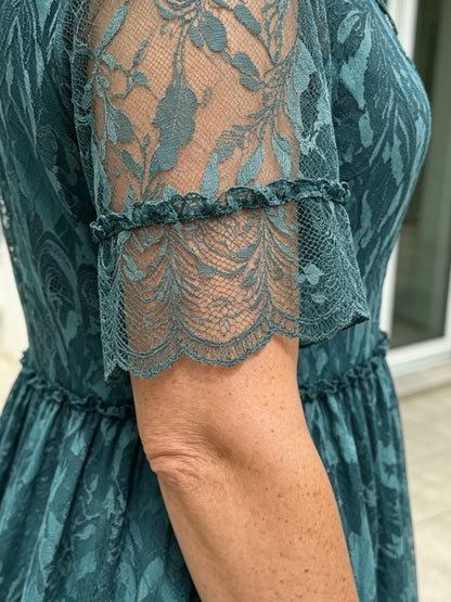 Plus Size Floral Mesh Dress 🌸 | Thin Short Sleeve Loose Skirt, Flattering for Curvy Ladies, Ideal for Middle-Aged Moms 🤎