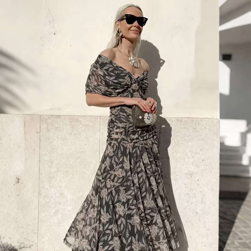 🎊Hot Sale 54% OFF Only Today!!⏰ Women's Off-the-Shoulder V-Neck Printed Dress