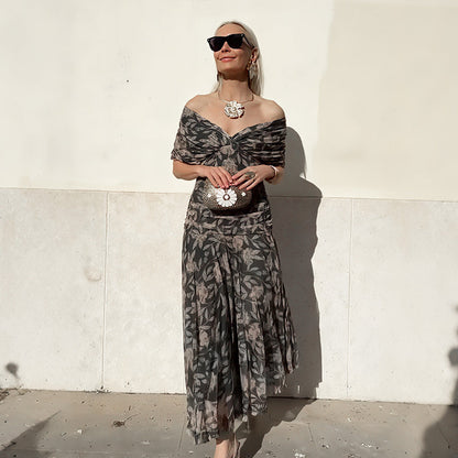 🌸New Arrival 70%OFF💖 Women's Off-the-Shoulder V-Neck Printed Dress