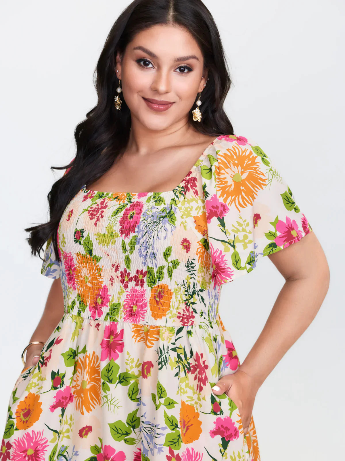 💃Summer Hot Sale 70% OFF🌈Floral Smocked Square Neck Midi Dress with Pockets