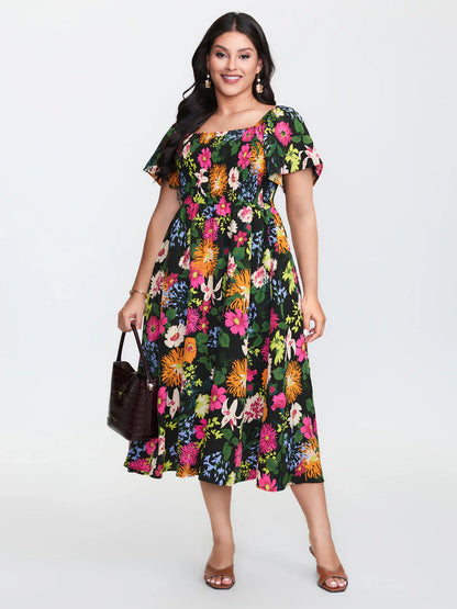 💃Summer Hot Sale 70% OFF🌈Floral Smocked Square Neck Midi Dress with Pockets