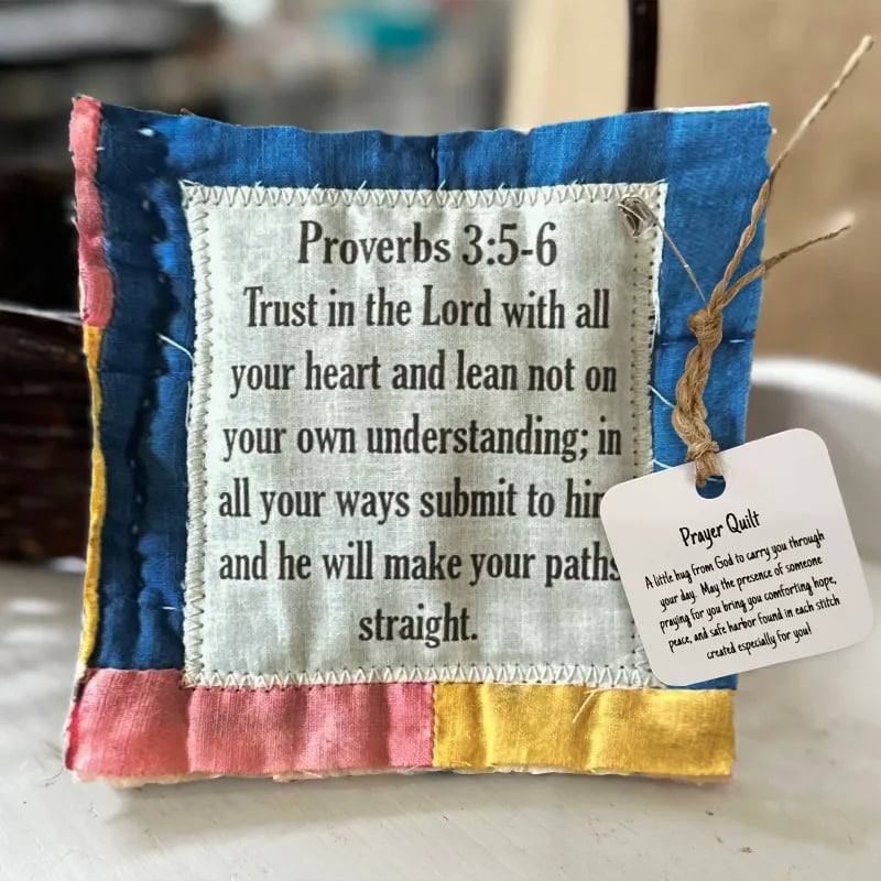 🔥Christmas Sale✝️Best Encouraged And Blessed Gift-Prayer Quilt with cross inside